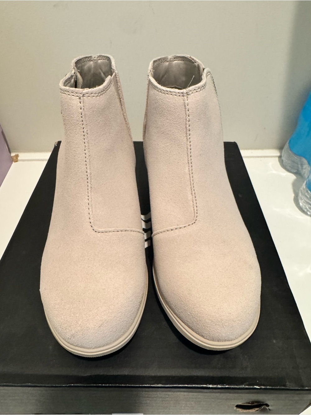 Sorel Evie Wedge Zip Bootie Size 6